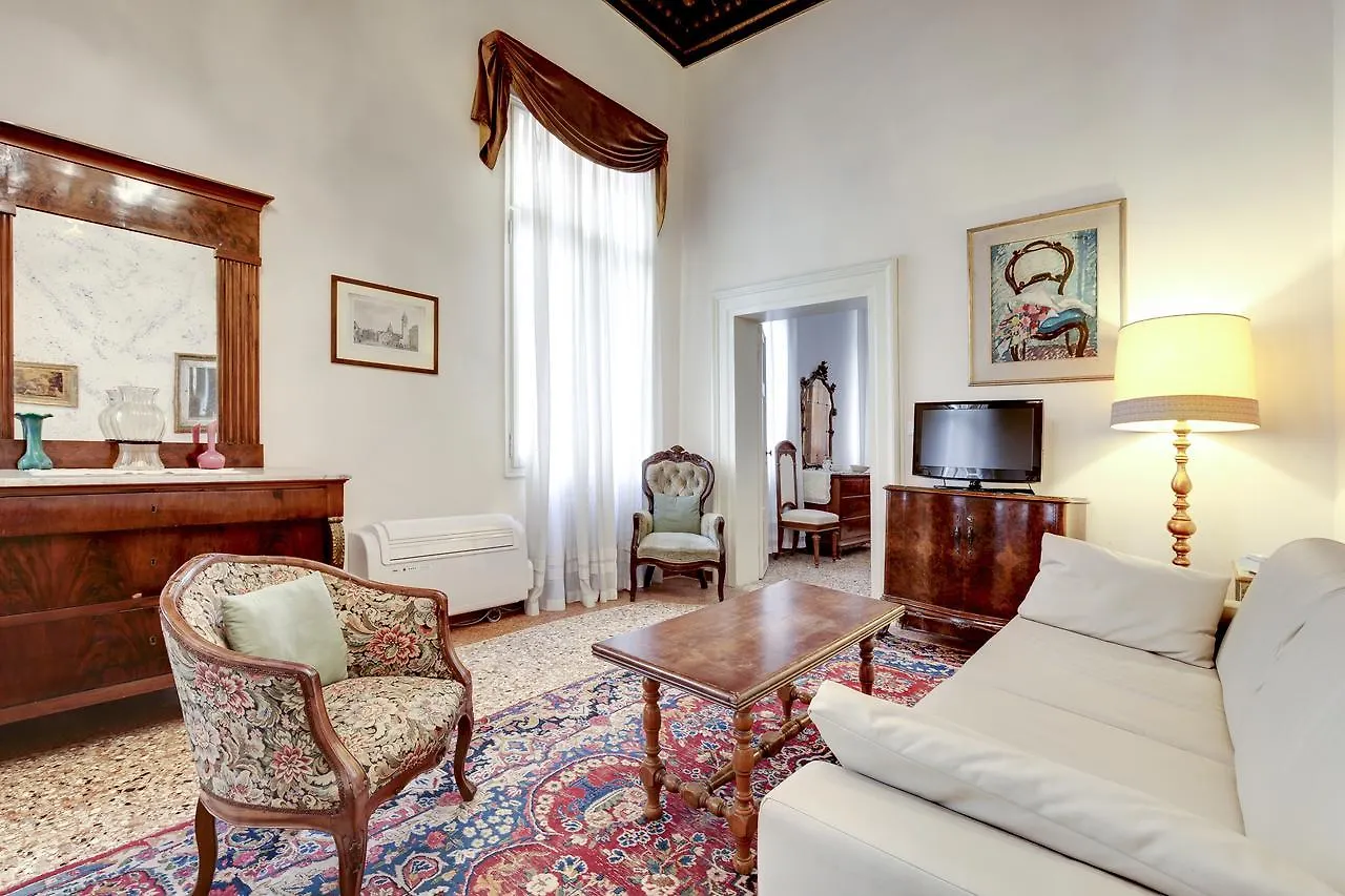 Apartment Testa Venedig Italien